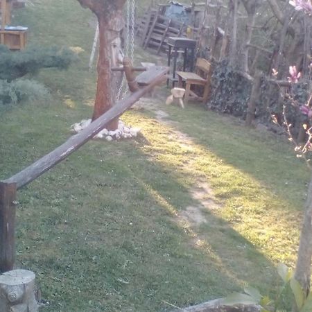 Skriveni Raj Apartamento Vrdnik Exterior foto