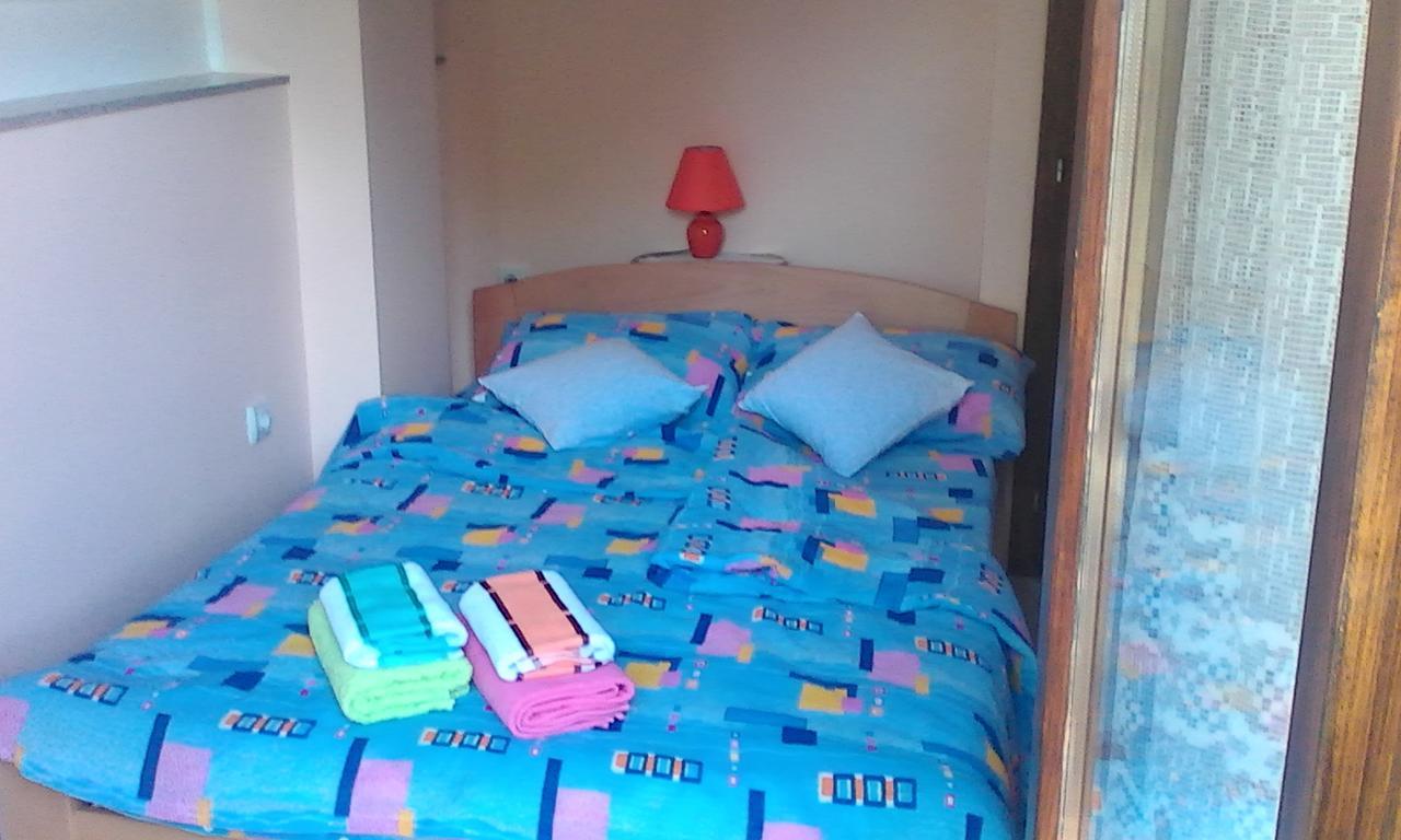 Skriveni Raj Apartamento Vrdnik Exterior foto
