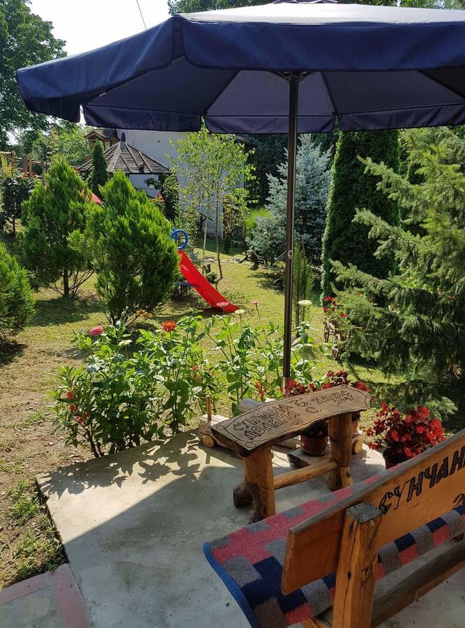 Skriveni Raj Apartamento Vrdnik Exterior foto